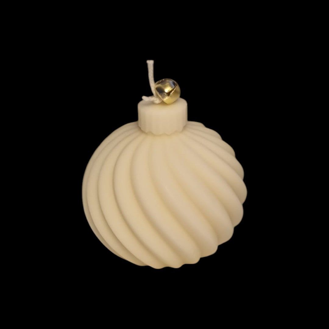 Winter Bauble – Twist